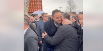 Konjufca në Gllogjan për Epopenë e Dukagjinit, e merr në grykë Nasim Haradinajn