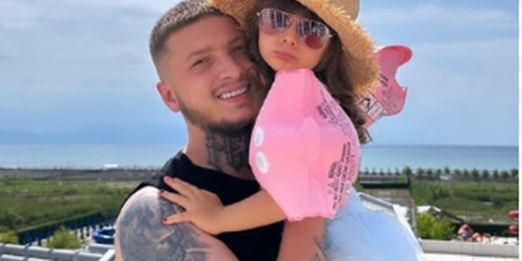 Fero thotë se nuk po i lejohet takimi me vajzën e tij: Mashtrim profesional nga motra e Presidentes