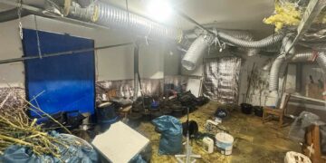 Pamje nga laboratori i drogës në Prizren (FOTO)