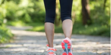 Sekreti në ecje që mund të përmirësojë shëndetin e zemrës suaj