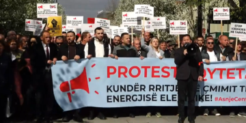 Asnjë cent më shumë: Të premten protesta tjetër kundër shtrenjtimit të rrymës