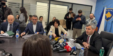 Hallakamë në mbledhje e ZRrE-së: Bordi miraton propozimet, por nuk tregohet sa do të shtrenjtohet rryma