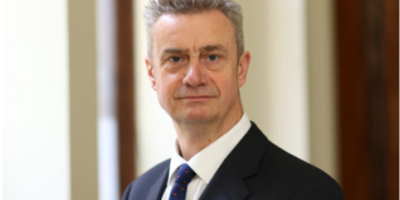 Ambasadori Britanik në Kosovë: Kosova ka nevojë urgjente për një Kuvend dhe qeveri funksionale