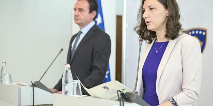 “200 mijë euro para të gatshme, banesë 91 metra katror”, kjo është pasuria e Artane