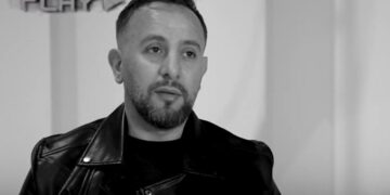 Rrëfimi i Muhamet Pecit nga Vushtrria: Deshën të më vrisnin me çekiç, më rrahën për një ndeshje futbolli