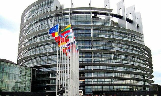 Parlamenti Evropian kërkon heqjen e menjëhershme të masave ndaj Kosovës, i quan të pajustifikueshme