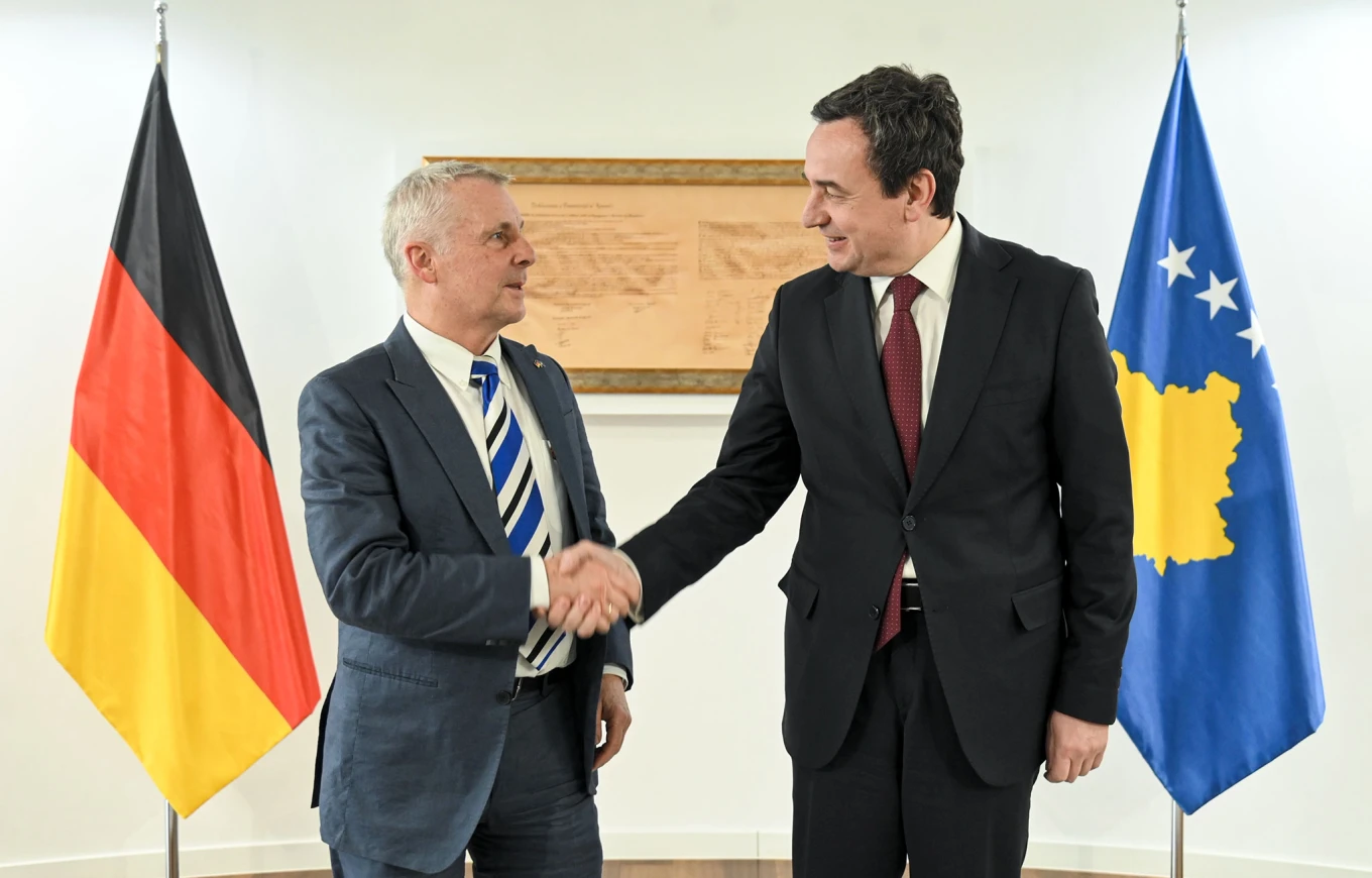 Rohde i jep ‘ultimatum’ Kurtit: Qeveria e re të formohet sa më shpejt