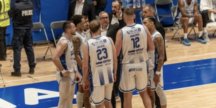 Prishtina e eliminon Vëllaznimin, në gjysmëfinale e pret Trepça