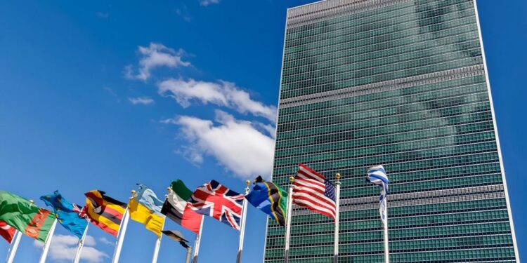 OKB: Shqipëria e para në botë për rënie të lindjeve si pasojë e emigrimit