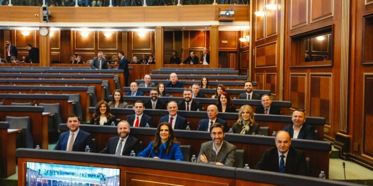 PDK: Jemi gati ta marrim përgjegjësinë për formimin e qeverisë me kryeministër Bedri Hamzën