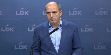 “Gjuetia” e Kurtit për deputetët e LDK-së, Hyseni zbardhë detaje për tentativat e VV-së