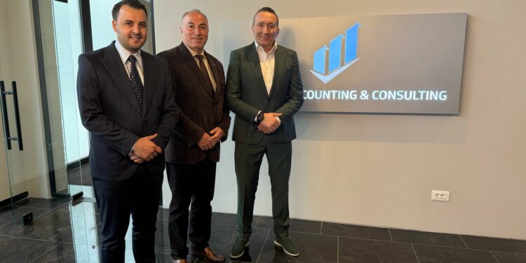 Agim Shahini dhe Shkëlzen Jusaj në Peregrin: Konsulenca Profesionale në Fokus