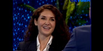 Vajza e Mirush Kabashit: Nuk ka kosovar, shqiptarë jemi të gjithë (VIDEO)