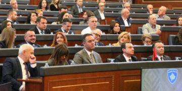 LVV kërkoi “marrëveshje politike”, por s’lëvizi fare – Albulena Haxhiu kandidatja e “gjithmonshme” për kryetare të Kuvendit