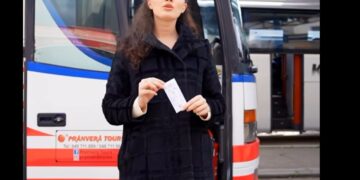 Sapo të mbërrini në Stacionin e Autobusëve në Prishtinë, ja si mund merrni biletat falas gjithëditore për transportin urban në kryeqytet (VIDEO)