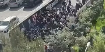 ​Përleshje masive mes tifozëve të Torcidës e BBB në Split