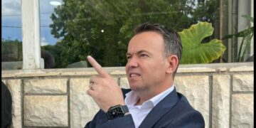 Bastisja e marrja në pyetje e Pecit, ish-gjyqtari: Tradhtia ma e madhe ndaj Kosovës sot është korrupsioni, jo spiunllëku
