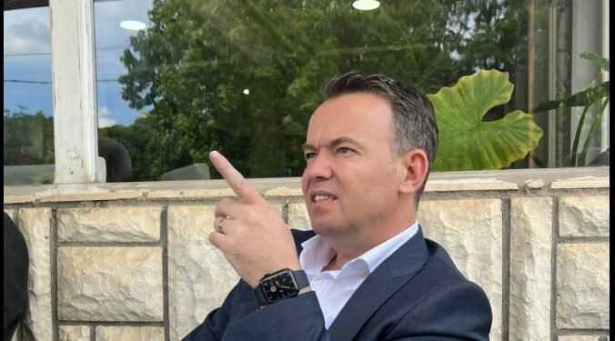 Bastisja e marrja në pyetje e Pecit, ish-gjyqtari: Tradhtia ma e madhe ndaj Kosovës sot është korrupsioni, jo spiunllëku
