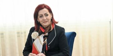 “Mund të japim një propozim për emër të kryeparlamentarit, i kemi 8 deputetë” – A ka votë për Limajn? Flet Emilija Rexhepi