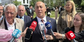 Haradinaj: Ilir Konushevcin dhe Hazir Malajn do t’i nderojmë dhe përkujtojmë përjetë