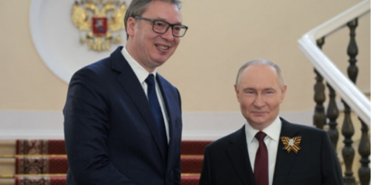 Shefi i diplomacisë serbe propagandon se s’do të ketë sanksione nga BE-ja pas vizitës së Vuçiqit në Moskë