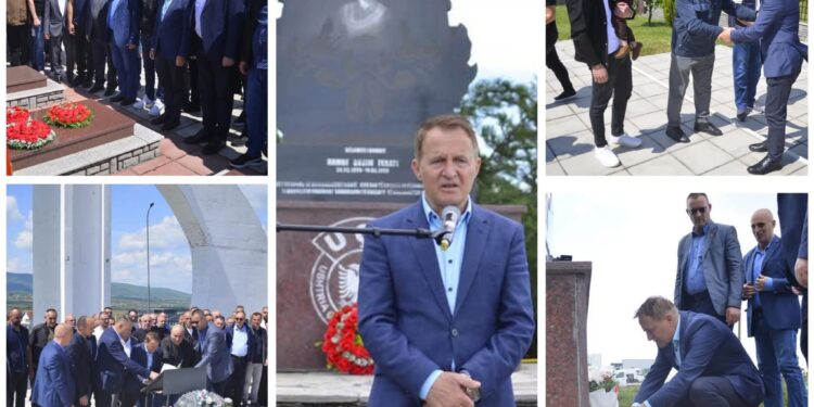 Kryetari i Komunës së Vushtrrisë nderon dëshmorin Hamdi Ferati