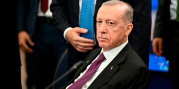 Grupi militant kurd shpërbëhet dhe çarmatoset pas 40 vitesh konflikt me Turqinë