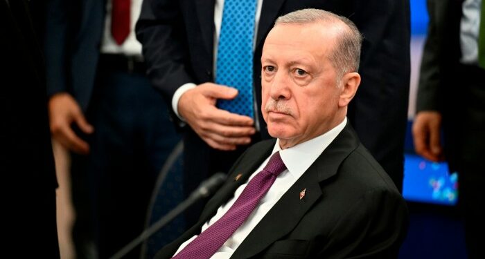 Grupi militant kurd shpërbëhet dhe çarmatoset pas 40 vitesh konflikt me Turqinë