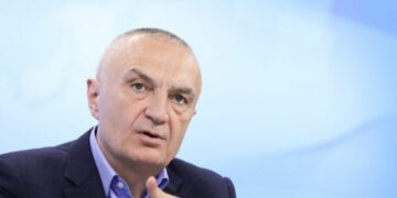 Mbeti jashtë Kuvendit, reagon Ilir Meta: Që nga 2008 kam luftuar për votën e lirë