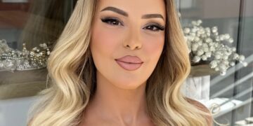 Violetë Kukaj feston ditëlindjen, surpriza më e ëmbël erdhi nga fëmijët!