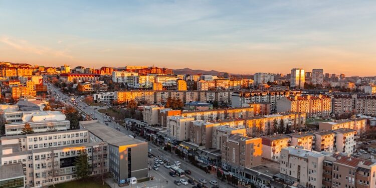 Prishtina, e 100-ta në botë për ndotje të ajrit