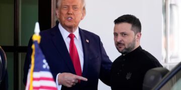 Trumpi miraton ndihmën e parë ushtarake për Ukrainën