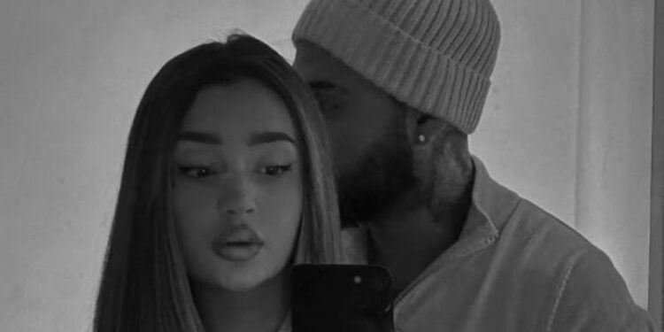 Ana e bën tatuazh emrin e Kevinit