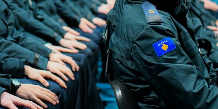 Orë dore për policët e pensionuar, Policia e Kosovës hap tender 95 mijë euro për rekuizita ceremoniale
