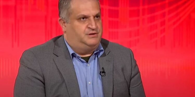 “Qeveria e VV-së me PDK-në” – Shpend Ahmeti jep tri propozime për të dalë nga ngërçi