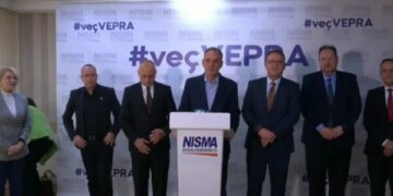 Limaj në konferencë njofton që Forumi Intelektualëve iu bashkua Nismës
