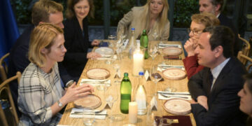 Darka me Kallas, Kurti e falënderon për njoftimin për heqje graduale të masave – flet për zbatim të plotë marrëveshjeve të Brukselit e Ohrit