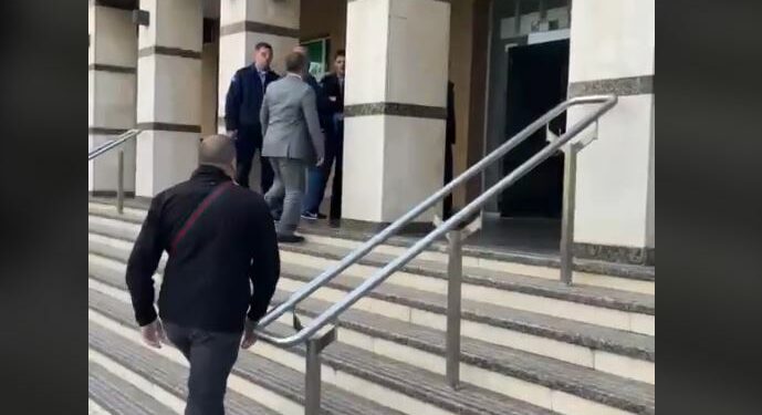 A do zgjidhet ngërçi i bërllokut në Prishtinë? Nis takimi mes Komunës dhe “Pastrimit”