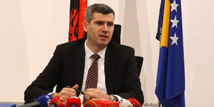 Fejzullahu: Qeveria duhet të subvencionojë tarifat e energjisë nëse nuk dëshiron rritjen e tyre