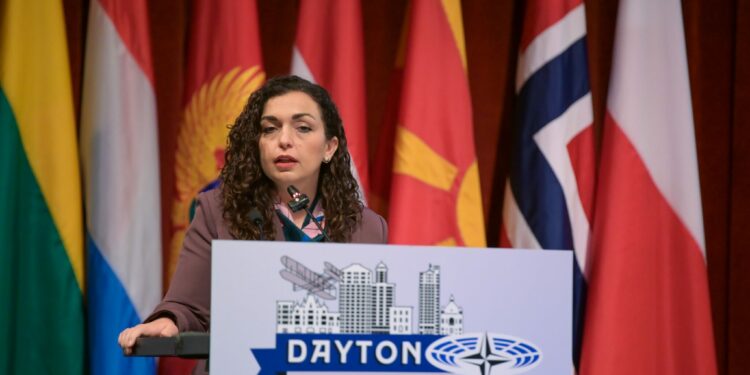 Osmani nga Daytoni: Është koha që NATO t’i hap dyert partnerëve si Kosova