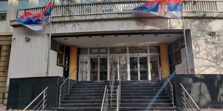 Serbi: Rritet numri i aktakuzave ndaj shqiptarëve të Kosovës