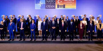 Merret vendimi, NATO rrit shpenzimet dhe premton mbrojtje të fortë