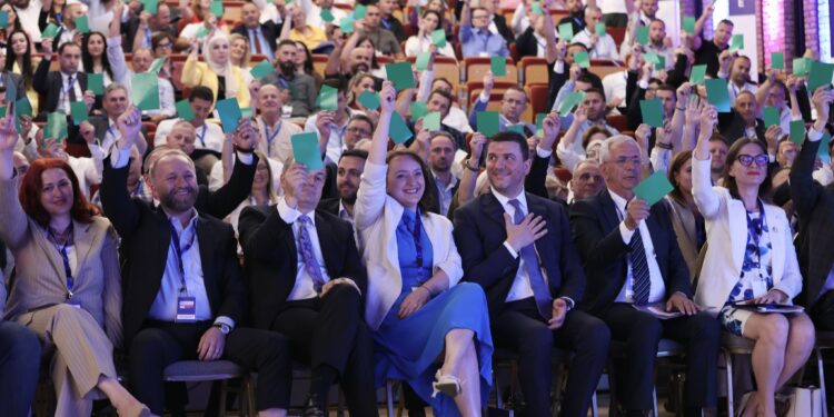 PDK nis shqyrtimin e kandidaturave për kryetarë të komunave