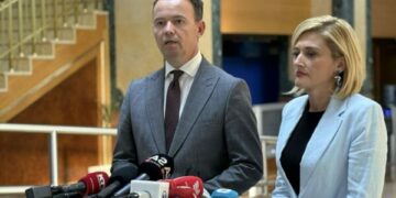 Kusari-Lila tregon edhe ofertën e tretë që e bëri në takim me liderët e partive politike