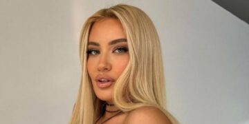 Dea Mishel në lidhje dashurie? Kush është mashkulli misterioz