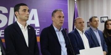 Nisma i ndanë rrugët me AAK-në edhe në zgjedhjet lokale, merr guxim të garojë e vetme