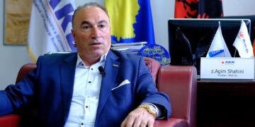 Shahini: Kosova rrezikon t’i humbas 90 milionë euro nga Banka Botërore për shkak të tensioneve politike