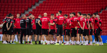 Ndeshja Shqipëri – Serbi, kë favorizojnë bastet?