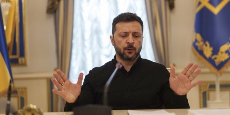 Zelensky: Na duhen ndërmjetës të fortë që rusët të mos tërhiqen nga marrëveshjet e arritura në negociata