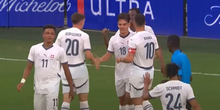 Ardon Jashari bën asist, Zvicra i mposht me lehtësi Shtetet e Bashkuara të Amerikës